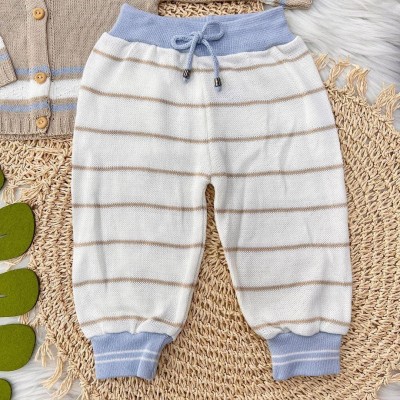Conjunto de Linha Bege Listrinha - Azul Claro Calça Listrada